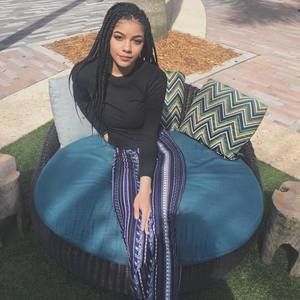 Meet your Posher, Maria